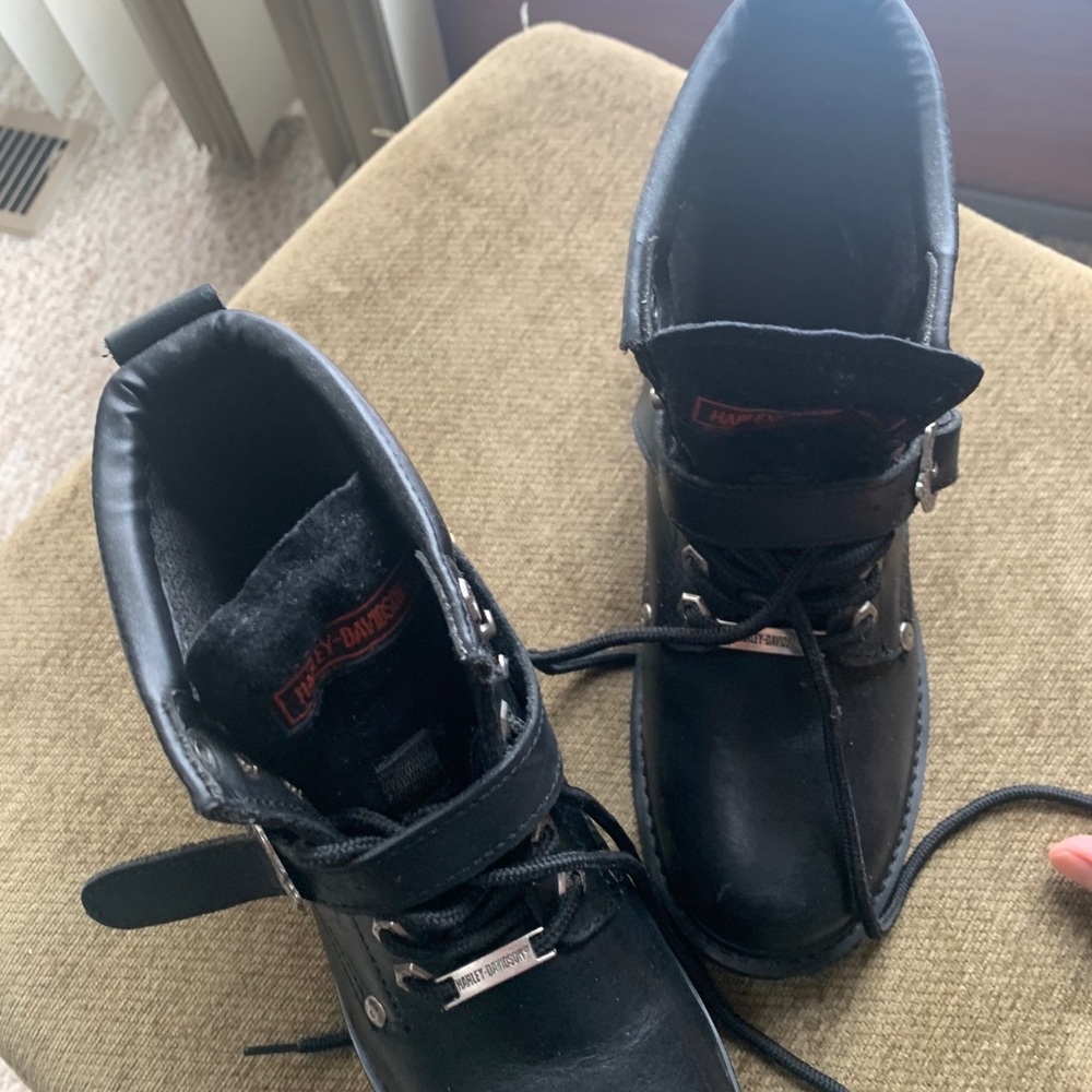 Harley-Davidson Black Leather Combat Boots with Silver Hardware - Picture 2 of 11